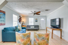Convenient Galveston Home Less Than 1 Mi to Beach!